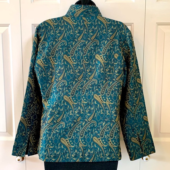 Silk Jacket with Complementary Top ~ - Picture 2 of 9